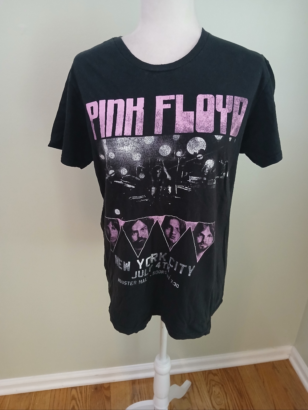 Pink Floyd Black Short Sleeve T-Shirt Pink Graphic Retro Classic Art Print